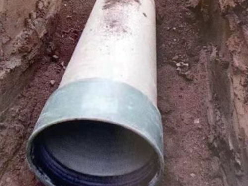 連續(xù)纏繞管